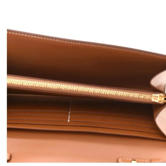 HERMES EPSOM CONSTANCE LONG WALLET TO GO 
GOLD - Picture 7 of 16